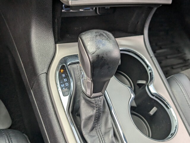 used 2021 Jeep Grand Cherokee car, priced at $19,298