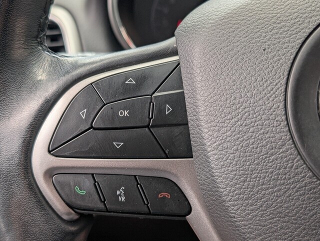 used 2021 Jeep Grand Cherokee car, priced at $19,298