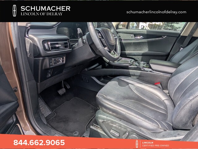 used 2022 Lincoln Nautilus car, priced at $23,988