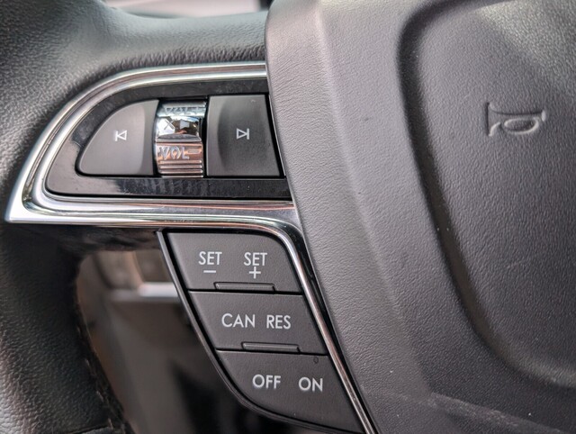 used 2022 Lincoln Nautilus car, priced at $29,998