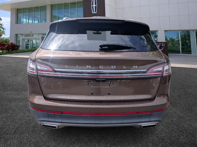 used 2022 Lincoln Nautilus car, priced at $29,998