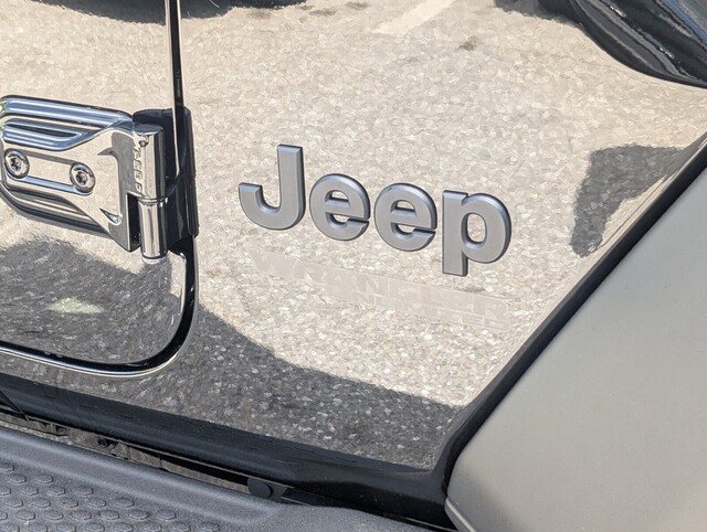 used 2021 Jeep Wrangler car, priced at $27,998