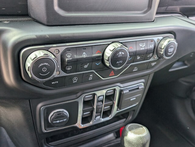 used 2021 Jeep Wrangler car, priced at $27,998