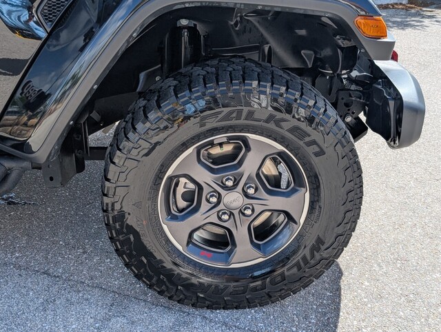used 2023 Jeep Gladiator car, priced at $37,000