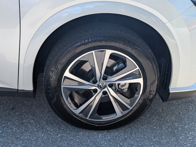 used 2025 Lexus RX car, priced at $51,000