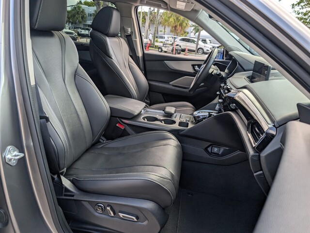 used 2023 Acura MDX car, priced at $33,998