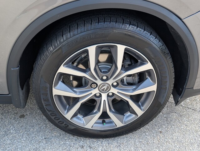 used 2023 Acura MDX car, priced at $33,998