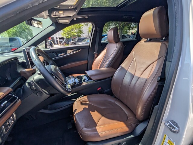 used 2022 Lincoln Nautilus car, priced at $29,498