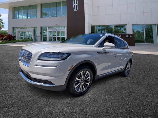 used 2022 Lincoln Nautilus car, priced at $29,498