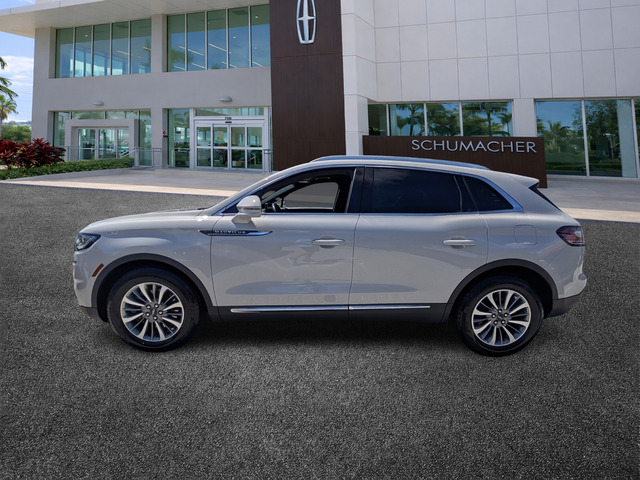 used 2022 Lincoln Nautilus car, priced at $29,498