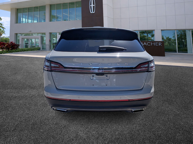 used 2022 Lincoln Nautilus car, priced at $29,498