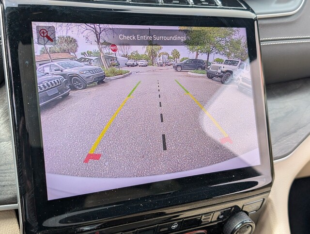 used 2023 Jeep Grand Cherokee car, priced at $29,000