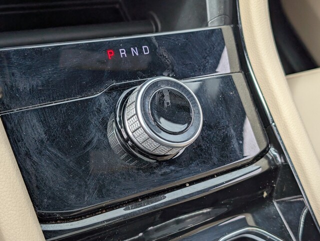 used 2023 Jeep Grand Cherokee car, priced at $29,000