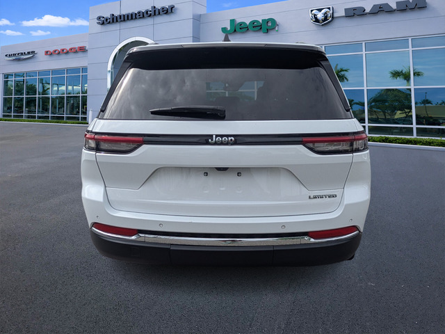 used 2023 Jeep Grand Cherokee car, priced at $29,000