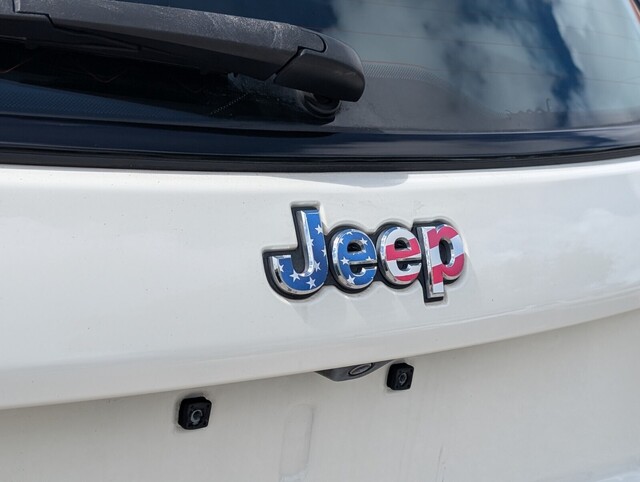 used 2018 Jeep Compass car, priced at $12,777