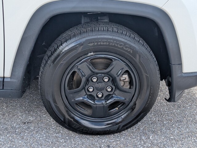 used 2018 Jeep Compass car, priced at $12,777