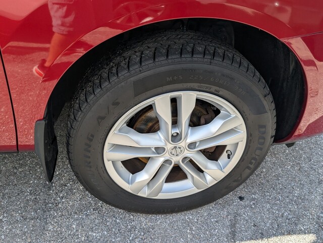 used 2015 Nissan Rogue car, priced at $5,977