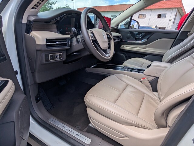 used 2024 Lincoln Corsair car, priced at $36,000