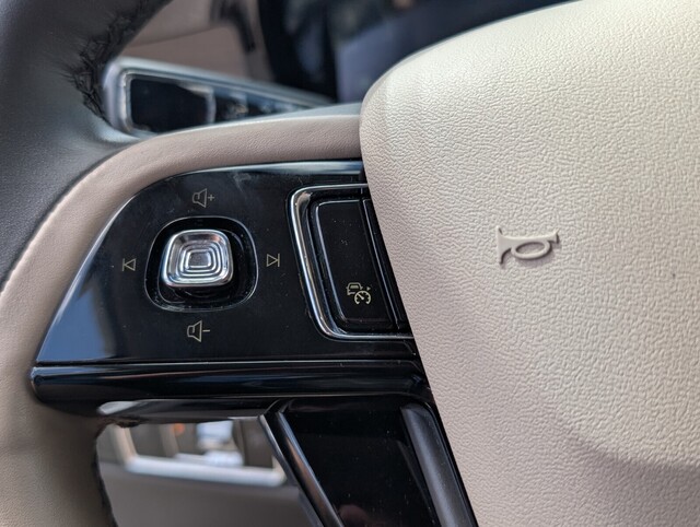 used 2024 Lincoln Corsair car, priced at $36,000