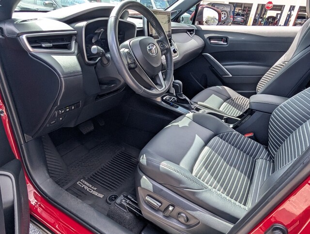 used 2023 Toyota COROLLA CROSS car, priced at $29,398