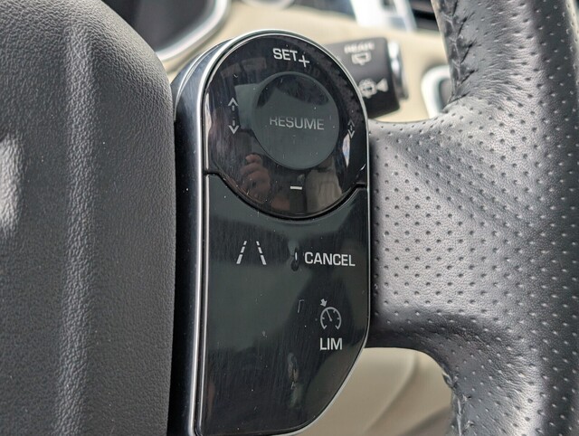 used 2020 Land Rover Range Rover Sport car, priced at $29,998