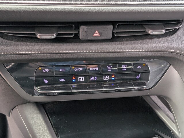 used 2023 Buick Envision car, priced at $24,598