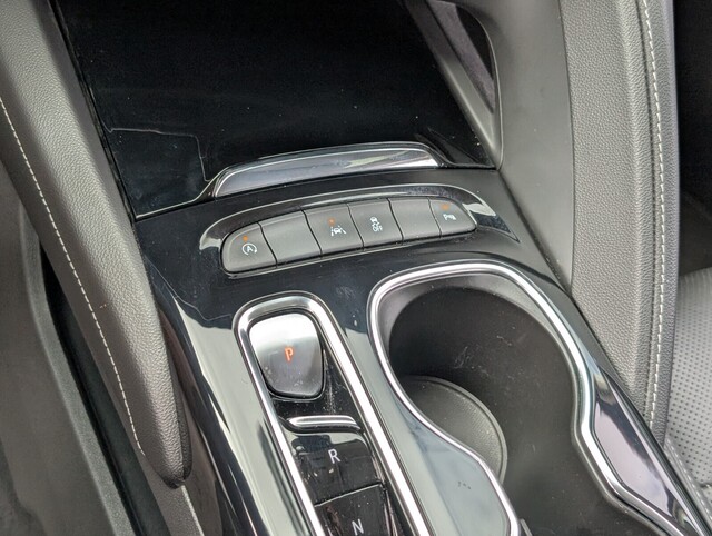 used 2023 Buick Envision car, priced at $24,598