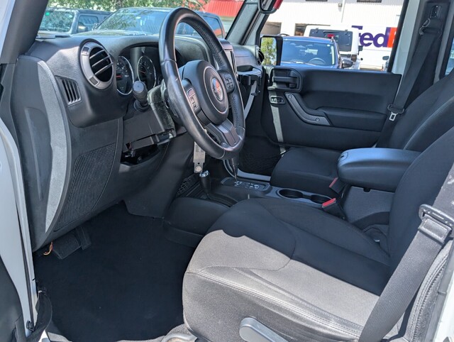 used 2015 Jeep Wrangler Unlimited car, priced at $18,988