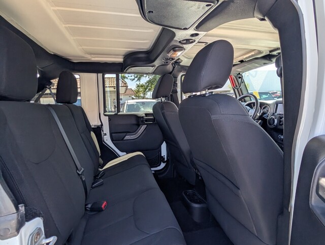 used 2015 Jeep Wrangler Unlimited car, priced at $18,988
