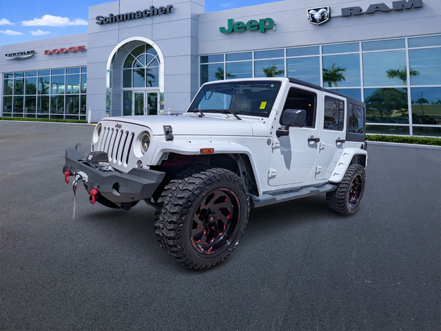 used 2015 Jeep Wrangler Unlimited car, priced at $18,988