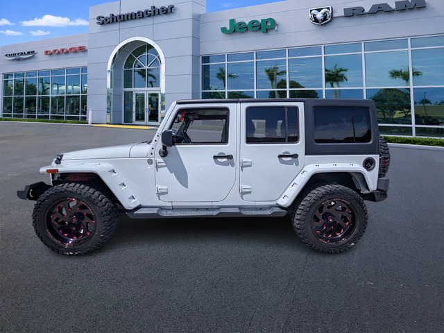 used 2015 Jeep Wrangler Unlimited car, priced at $18,988