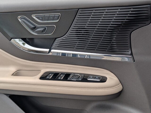 used 2022 Lincoln Corsair car, priced at $26,777