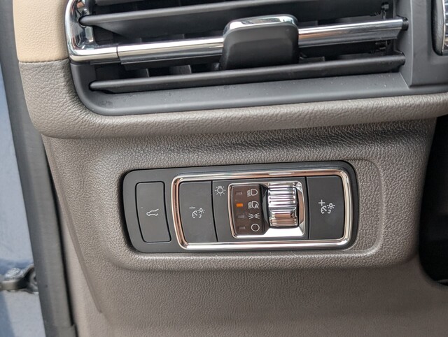 used 2022 Lincoln Corsair car, priced at $26,777