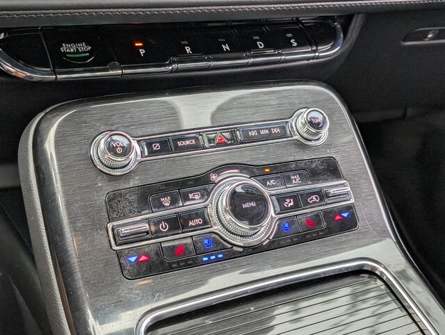 used 2022 Lincoln Nautilus car, priced at $31,888