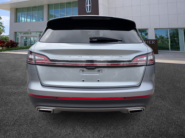 used 2022 Lincoln Nautilus car, priced at $31,888