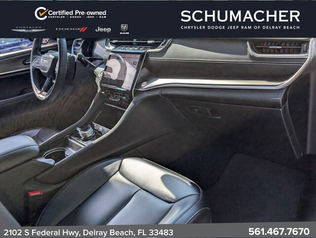 used 2024 Jeep Grand Cherokee car, priced at $31,993