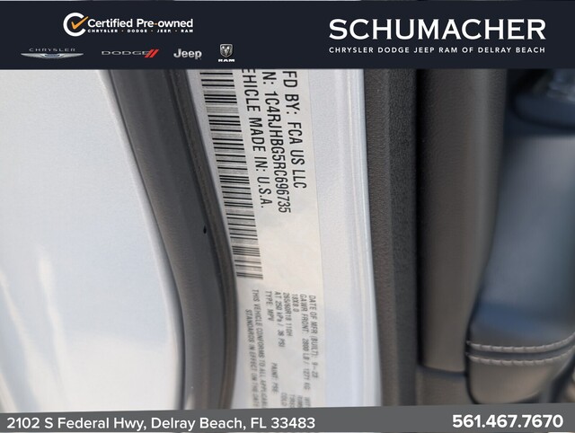 used 2024 Jeep Grand Cherokee car, priced at $31,993