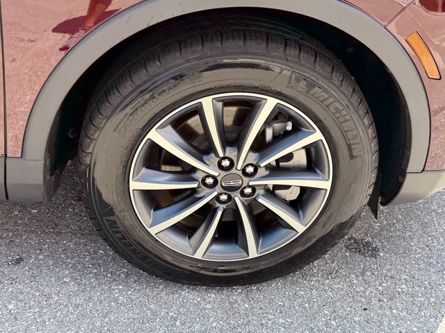 used 2022 Lincoln Nautilus car, priced at $26,998