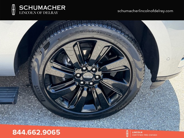 used 2024 Lincoln Navigator car, priced at $85,888
