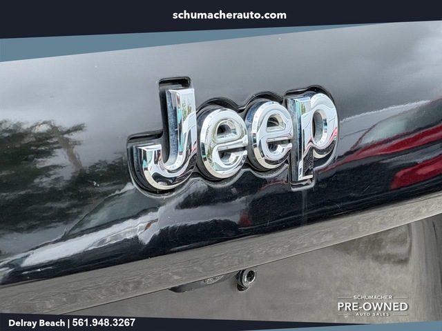used 2019 Jeep Cherokee car, priced at $11,777