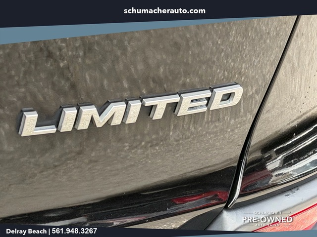 used 2019 Jeep Cherokee car, priced at $11,777