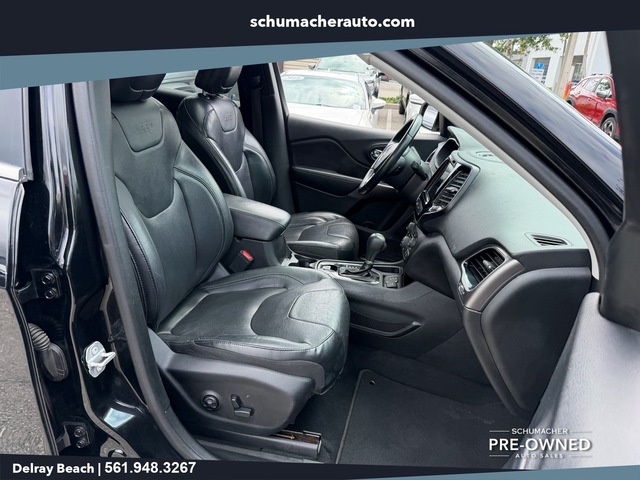 used 2019 Jeep Cherokee car, priced at $11,777