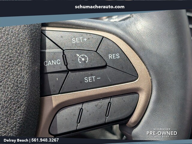 used 2015 Jeep Cherokee car, priced at $11,888