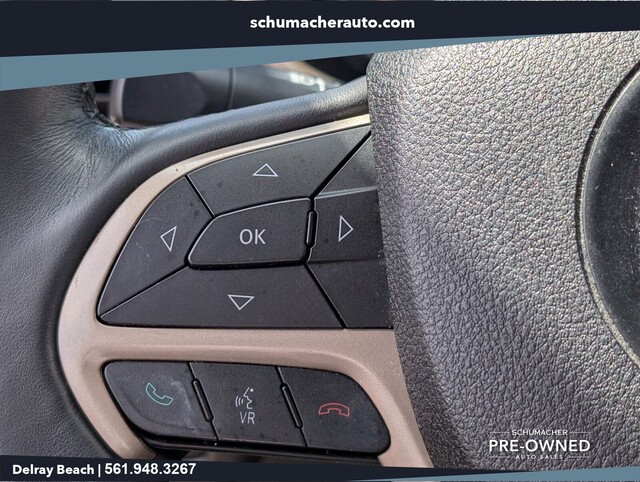 used 2015 Jeep Cherokee car, priced at $11,888