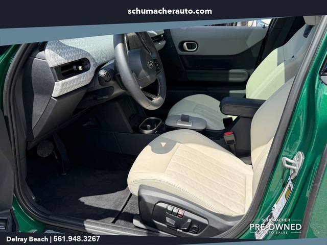 used 2025 MINI HARDTOP 4 DOOR car, priced at $27,394