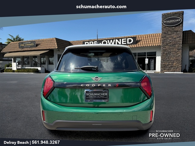 used 2025 MINI HARDTOP 4 DOOR car, priced at $27,394