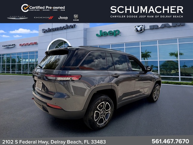 used 2022 Jeep Grand Cherokee car, priced at $31,398