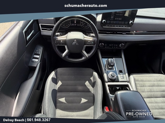 used 2024 Mitsubishi Outlander car, priced at $23,298