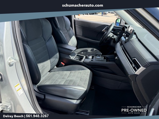 used 2024 Mitsubishi Outlander car, priced at $23,298