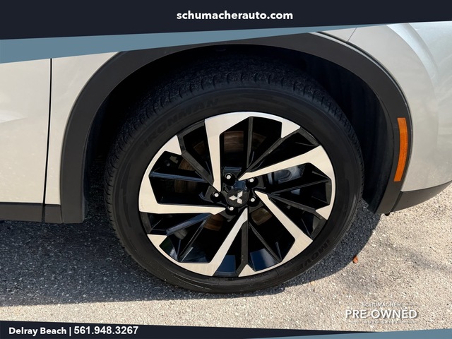 used 2024 Mitsubishi Outlander car, priced at $23,298